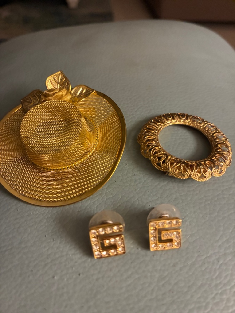 Givenchy Gold Crystal 'G' Logo Stud Earrings plus 2 vintage brooches.